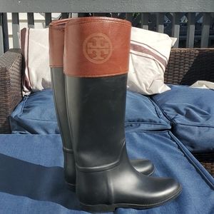 Tory Burch Equestrian rain boots size 7.5